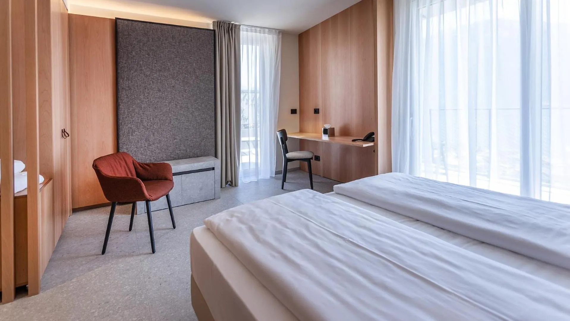 Llac Living Nature Hotel Лимоне-суль-Гарда 4*,  Италия