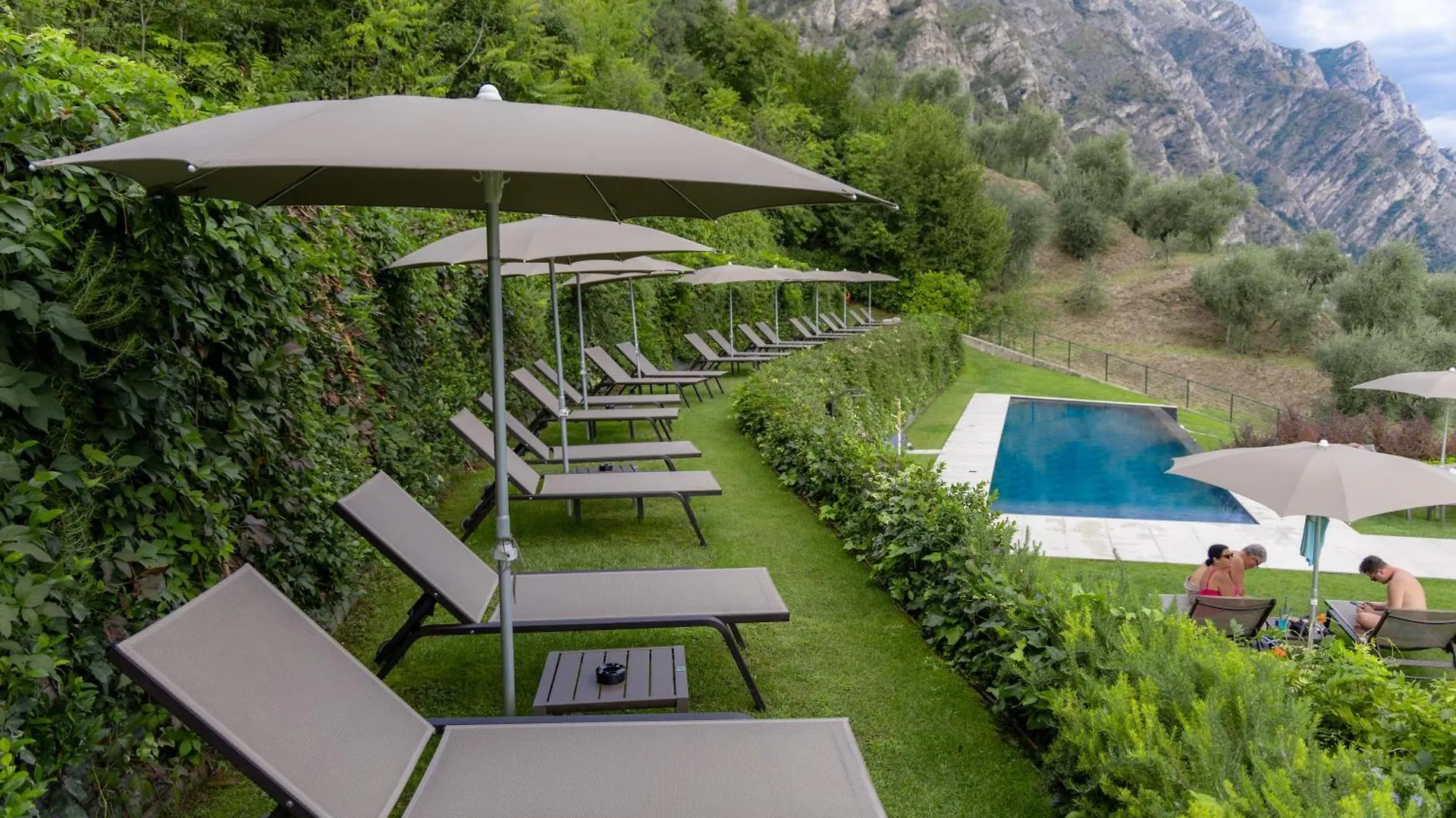 Llac Living Nature Hotel Лимоне-суль-Гарда 4*,  Италия