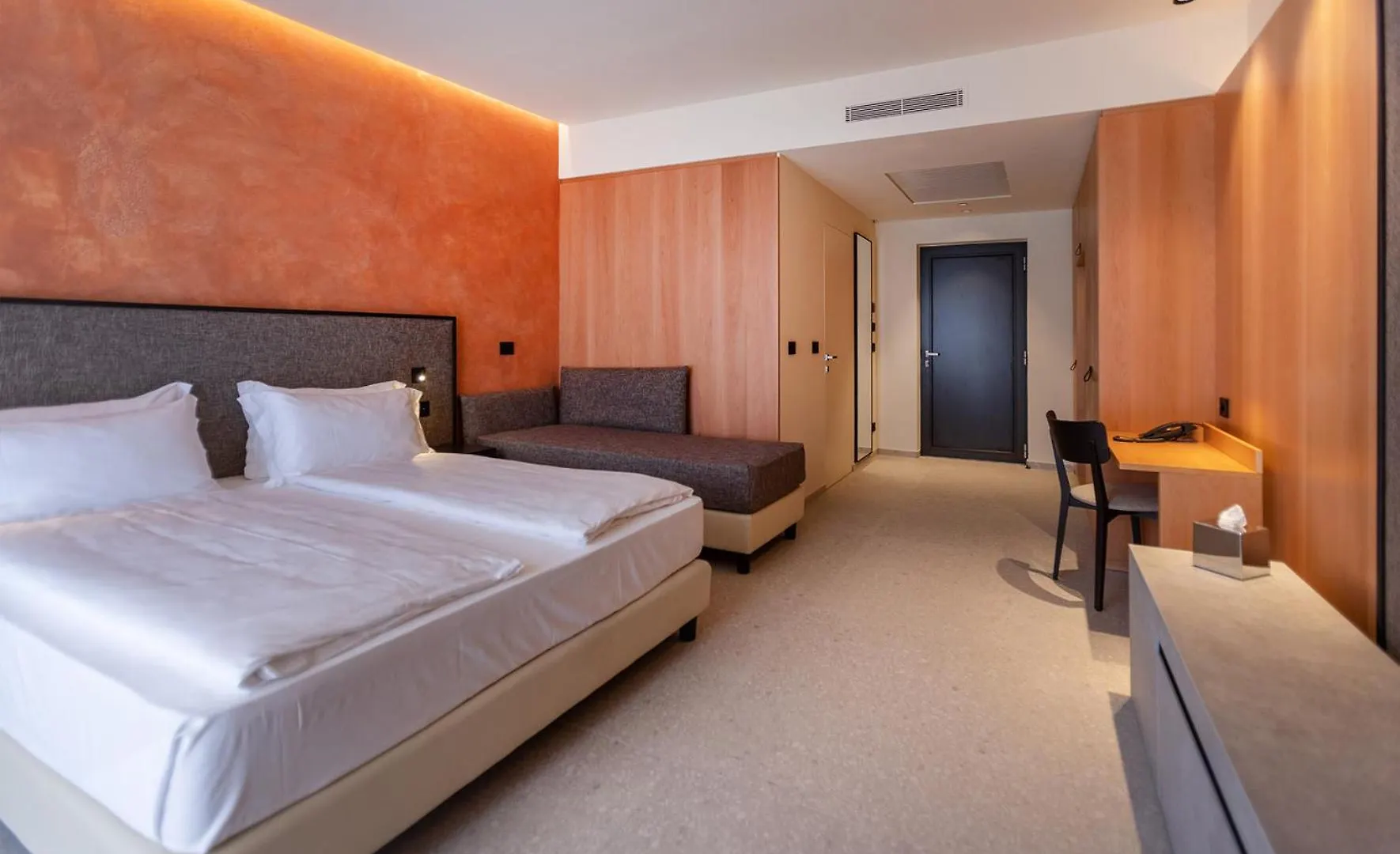 Llac Living Nature Hotel Limone sul Garda 4*,