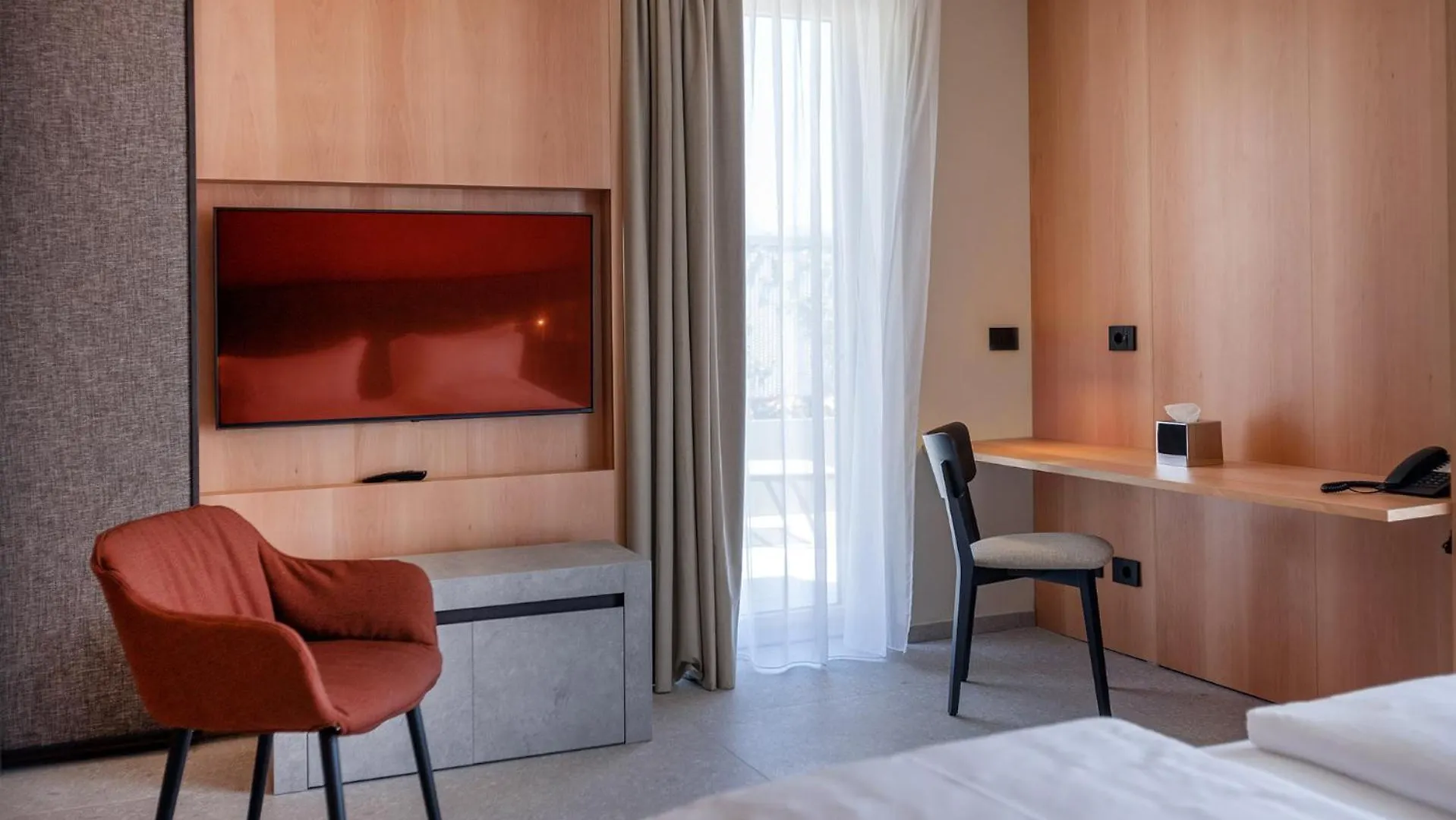 Llac Living Nature Hotel Лимоне-суль-Гарда