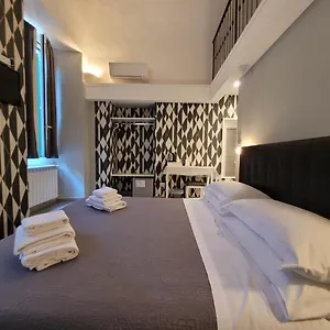 relais-virginia-home.hotelitalianriviera.com/